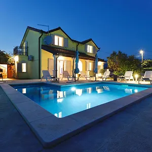 Villa Relax House Nizic, Drazice